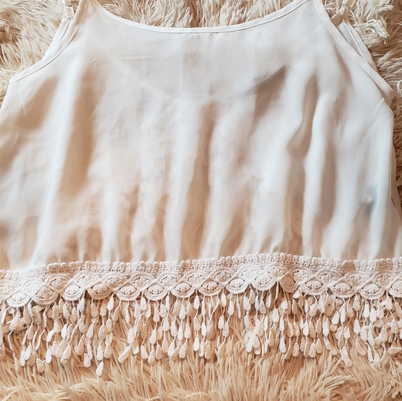 Crop top - Picture 3 of 6